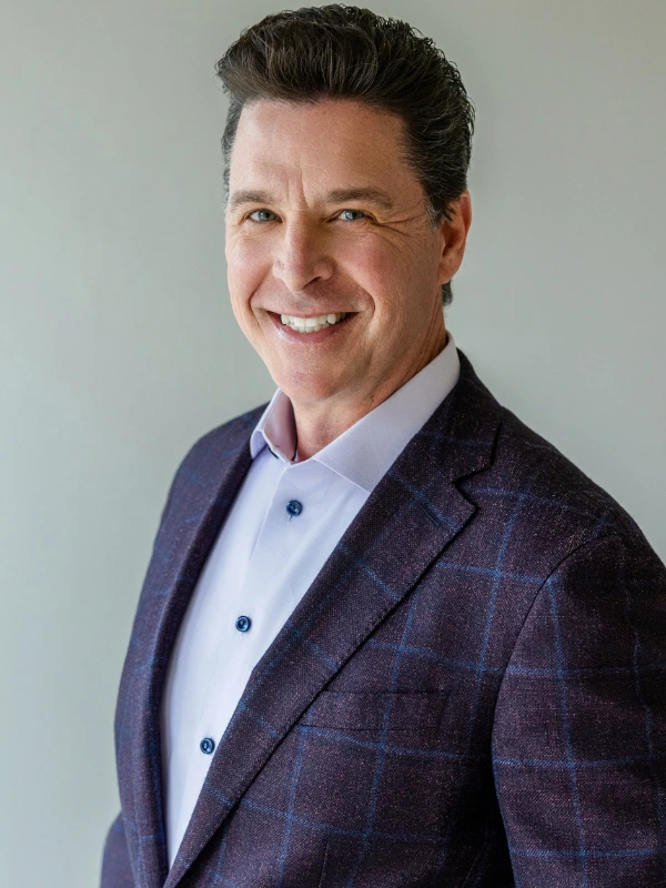 commercial headshots by Nest Photo Studio